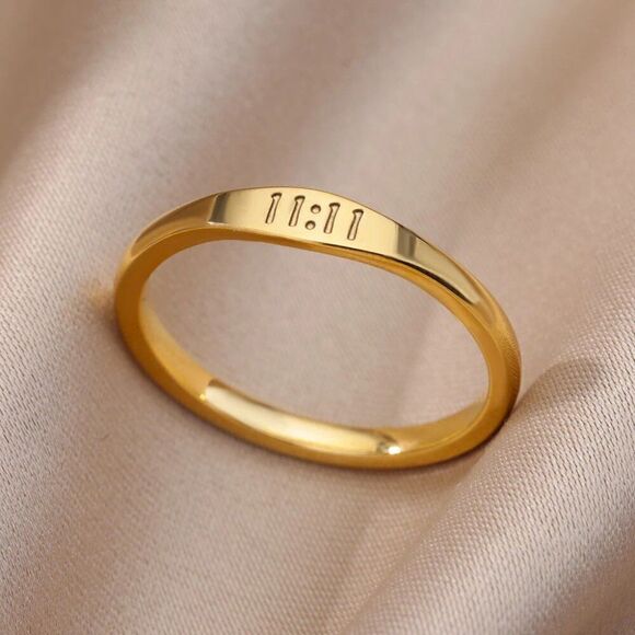Modcloth Jewelry - 11:11 Lucky Minimalist Gold Ring